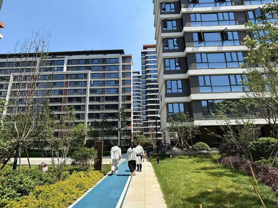 20250530214101715 ±´Ë¹ÌØ - È«Çò×îÉÝ»ªµÄÓÎϷƽ̨